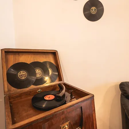 Retro Vintage, Centro Storico Ztl Pass Free 라벤나